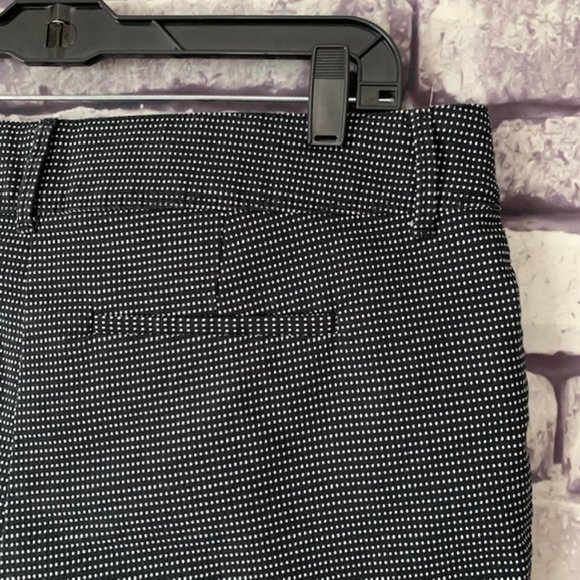 The Limited Black & White Polka Dot Shorts - Picture 6 of 8